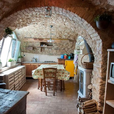 Charming Rustic House Villa Gardone Riviera Exterior photo