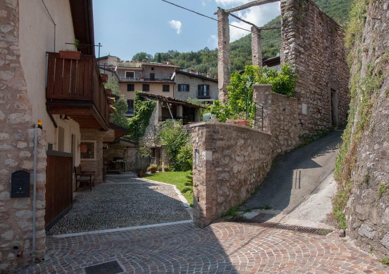 Charming Rustic House Villa Gardone Riviera Exterior photo